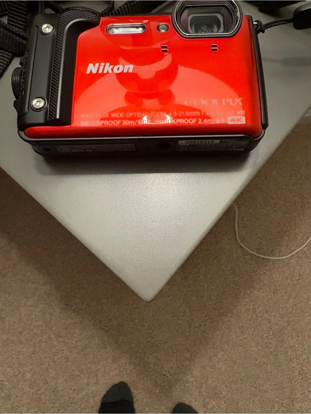 Nikon COOLPIX orange and Black Compact Waterproof Camera come with 32gig SD